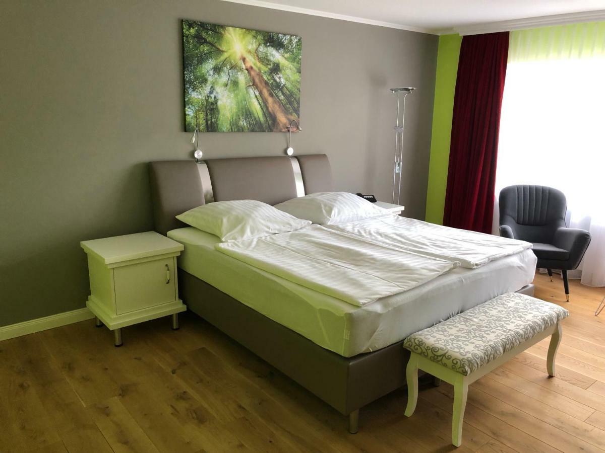 Seehotel Louise Dannenwalde Екстер'єр фото